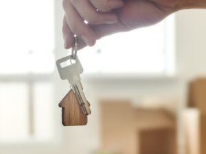 Leia mais sobre o artigo Vendas seguem maiores que lançamentos imobiliários em setembro