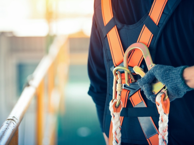 Leia mais sobre o artigo Indústria da construção civil investe mais de R＄ 296 milhões em segurança do trabalho em 2023, aponta levantamento da ABRAINC