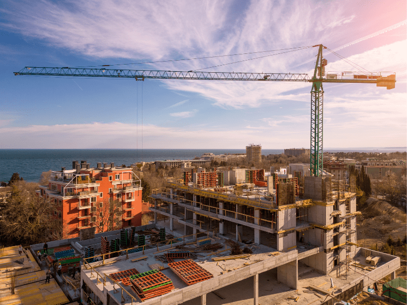 Leia mais sobre o artigo Indústria de Materiais de Construção mantém otimismo moderado e aposta em investimentos, aponta ABRAMAT