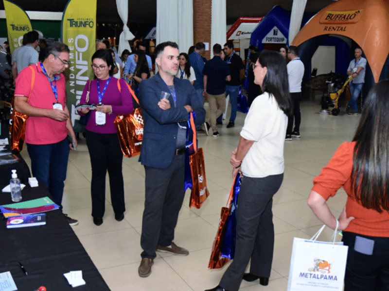 Leia mais sobre o artigo FELOC São José do Rio Preto reúne grandes marcas e promove debates estratégicos para o setor de locação