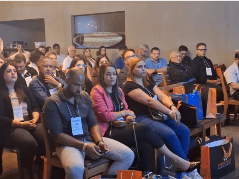 Leia mais sobre o artigo Alugar Ribeirão Preto reúne mais de 100 locadores para debater a Reforma Tributária e compartilhar experiências