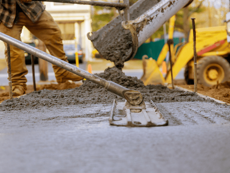 Leia mais sobre o artigo Vendas de cimento fecham 2025 com forte desempenho 