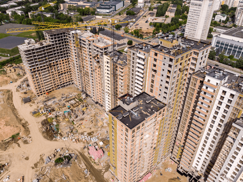 Leia mais sobre o artigo Construção civil vê 2026 com otimismo moderado