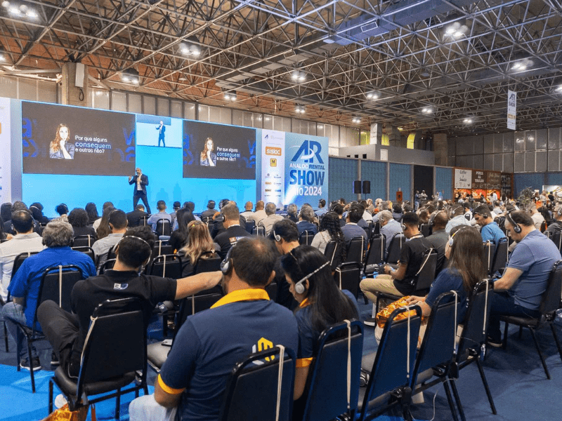 Leia mais sobre o artigo ANALOC Rental Show 2026 reúne especialistas para discutir os desafios da locação de máquinas