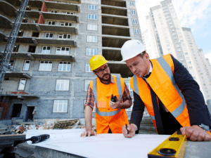 Leia mais sobre o artigo Mudanças na jornada de trabalho e reforma tributária pressionam custos da construção, aponta SindusCon-SP