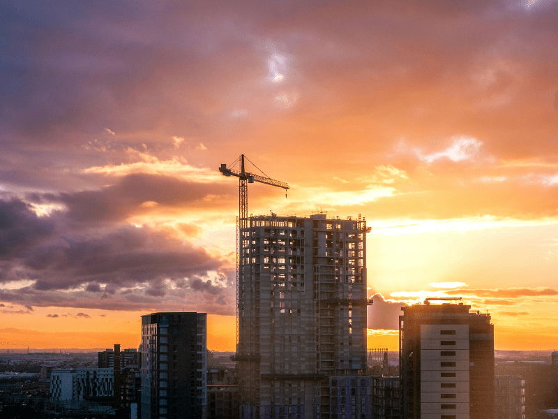 Leia mais sobre o artigo Construção projeta alta de novos negócios mostra sondagem da CNI em parceira com a CBIC